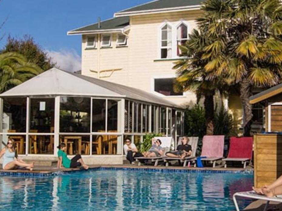 Paradiso Backpackers Nelson Exterior photo